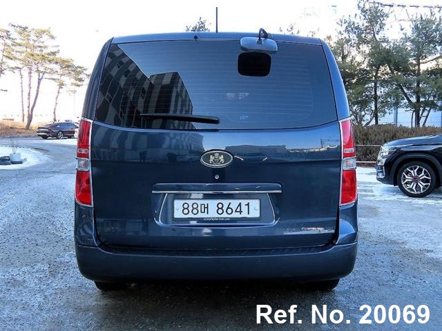  Hyundai / Grand Starex Stock No. 20069